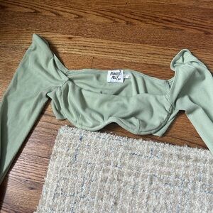 Princess Polly Long Sleeve Crop Top Size M
